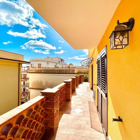 La Casa Di Alessandro Giardini Naxos